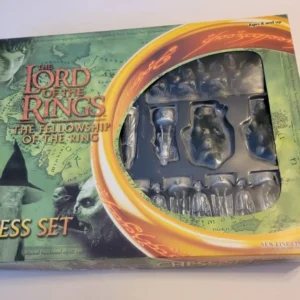 Used Lord of the Rings Chess Set - Complete - Looks New, Tape on Box