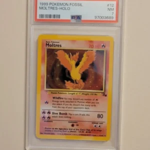 Moltres - Pokemon Fossil #12 - Near Mint PSA 7