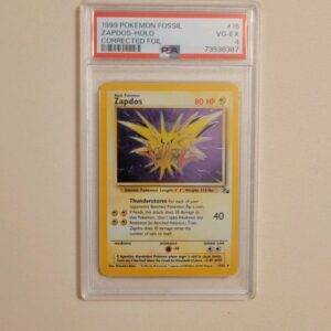 Zapdos - Pokemon Fossil #15 - Corrected Foil - Very Good to Excellent PSA 4
