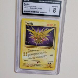 Zapdos - Pokemon Fossil #30 - Near Mint to Mint CGC 8